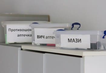 Помещение нашего стационара Наличие всех необходимых медикаментов